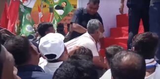 Pappu Yadav aur Kanhaiya Kumar ko Rahul Gandhi ke manch par jaane se roka gaya-IndiNews