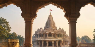 भगवान के घर में भी हिसाब होता है, लेकिन ट्रस्ट में घपले के आरोप पर जवाब कौन देगा?
